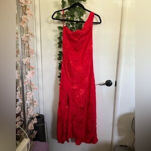 NWT Red Ilana Midi Dress 🌹